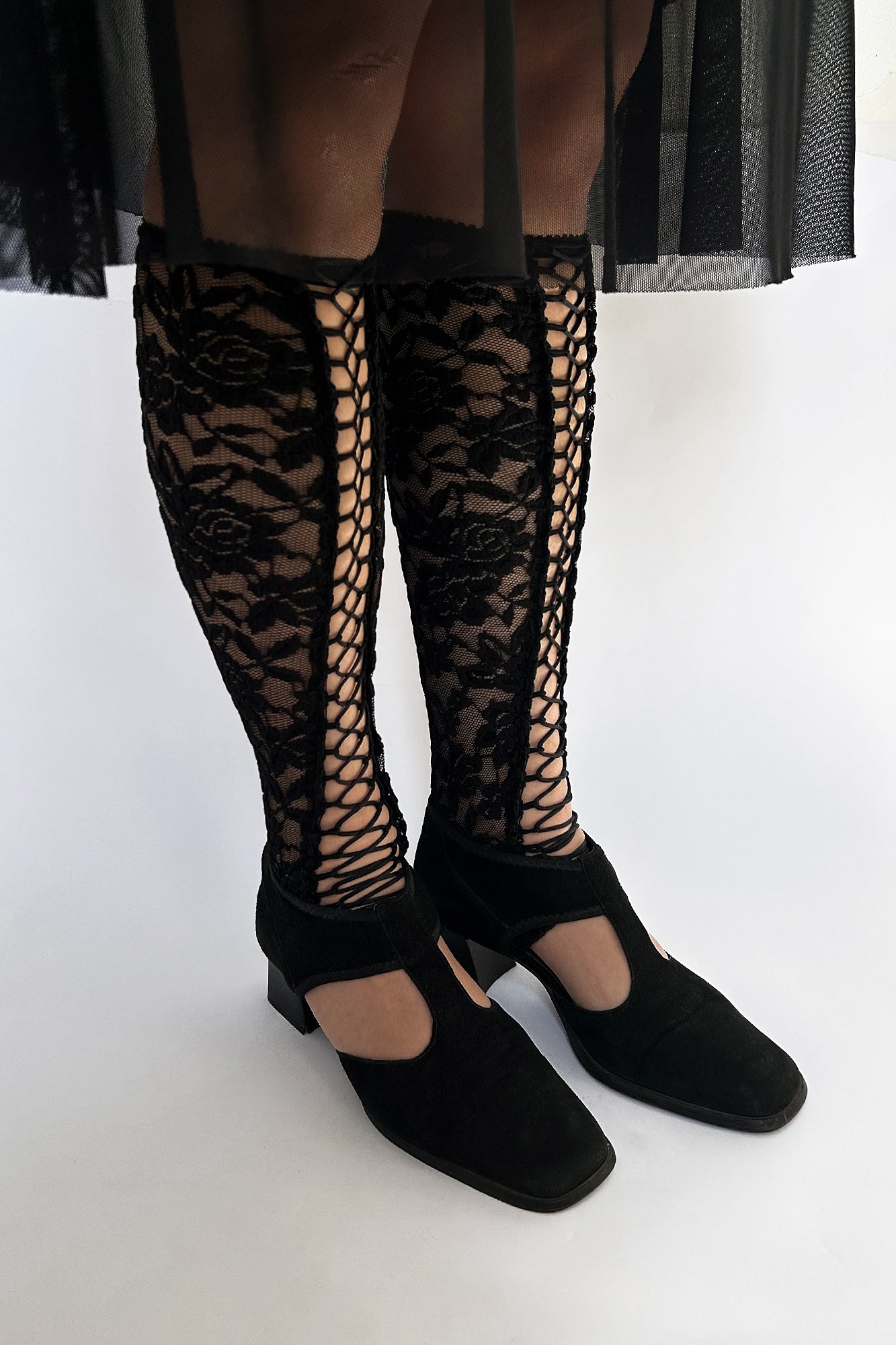 Caneleira floral preta