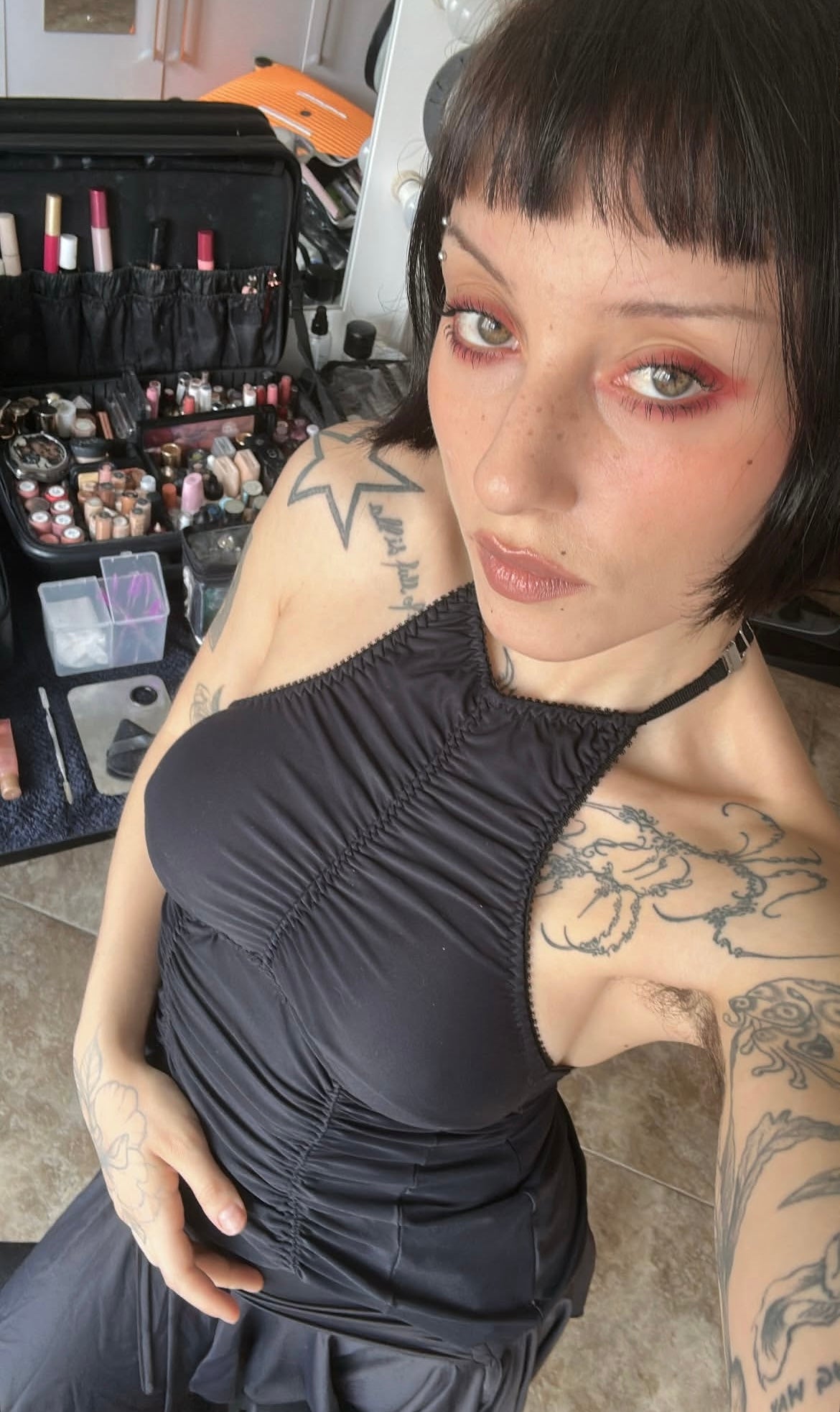 Cockroach preto - envios 16/12