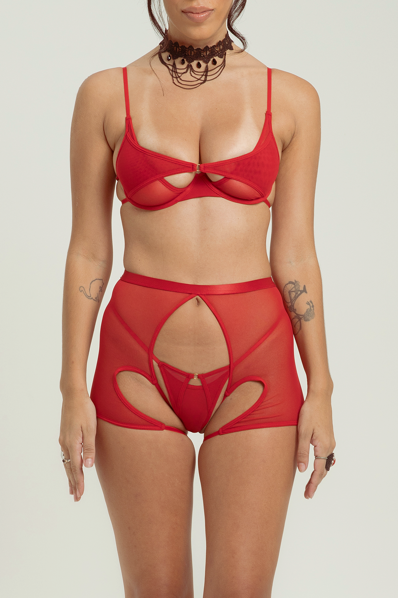 cinta liga tule vermelho
